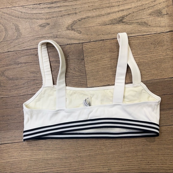 NWT Solid & Striped Madison Bikini Top - Picture 7 of 8